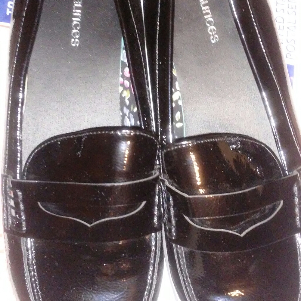 Make an offer Maurice's black loafers
